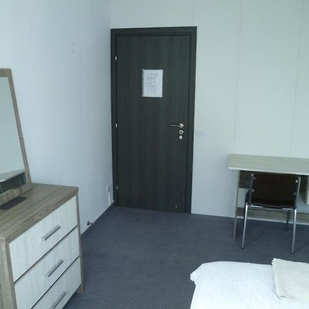 Datacom Guest House Никосия Экстерьер фото